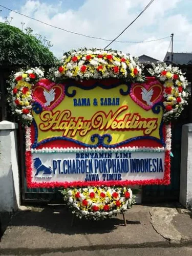 Karangan Bunga Pernikahan Tambung